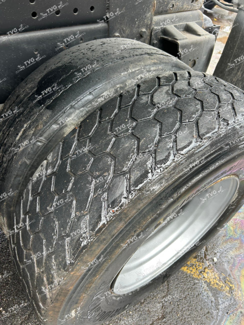 VW Titan 18-310 6x2 2003