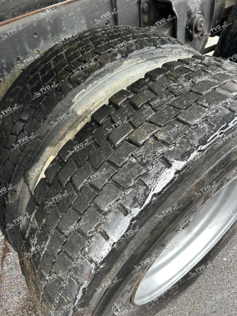 VW Titan 18-310 6x2 2003