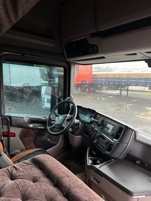 Scania R450 6x2 2021