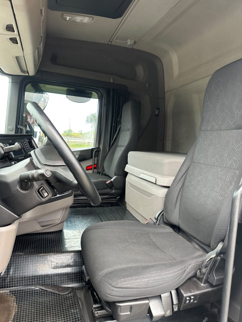 SCANIA R450 6X4 2020