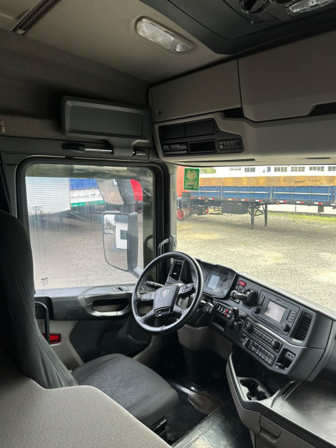 SCANIA R450 6X4 2020