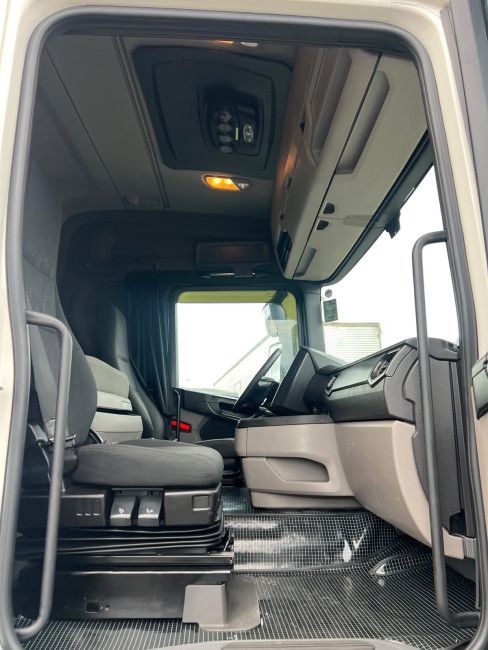 SCANIA R450 2020 6X4