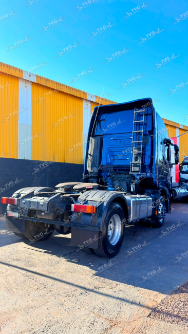 IVECO HI-WAY 440 4X2 2022