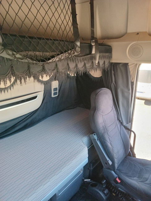 DAF 530 Super Space 