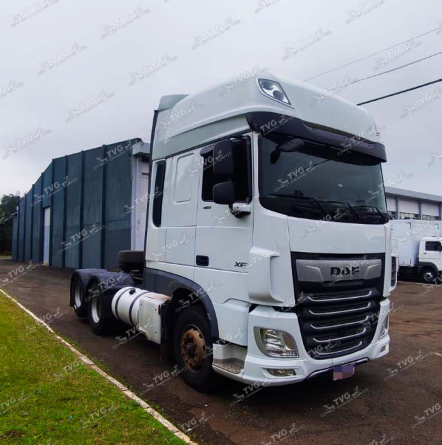 DAF 480 Super Space 