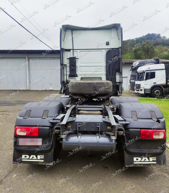 DAF 480 Super Space 