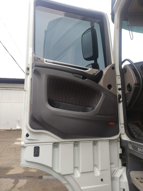 DAF 480 Super Space 