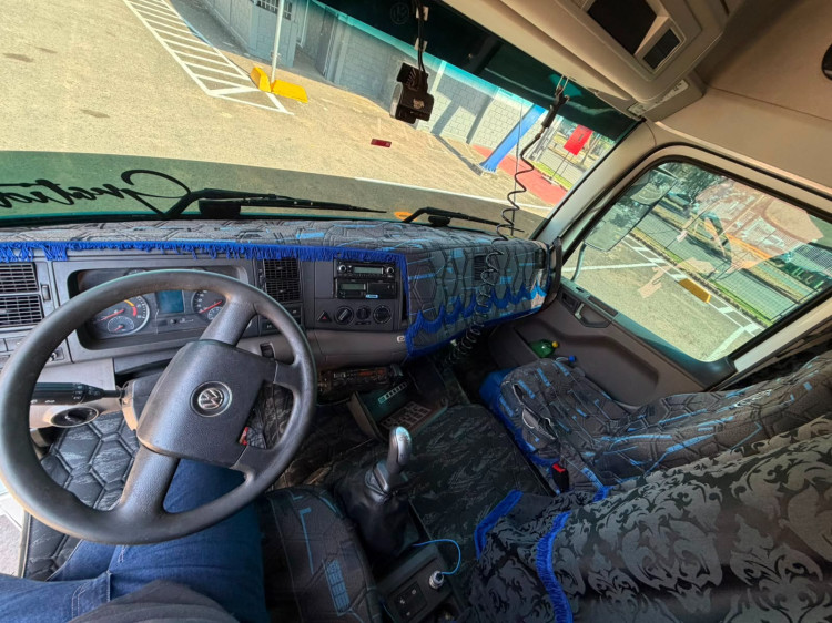 VW 25-420 6X2 2019