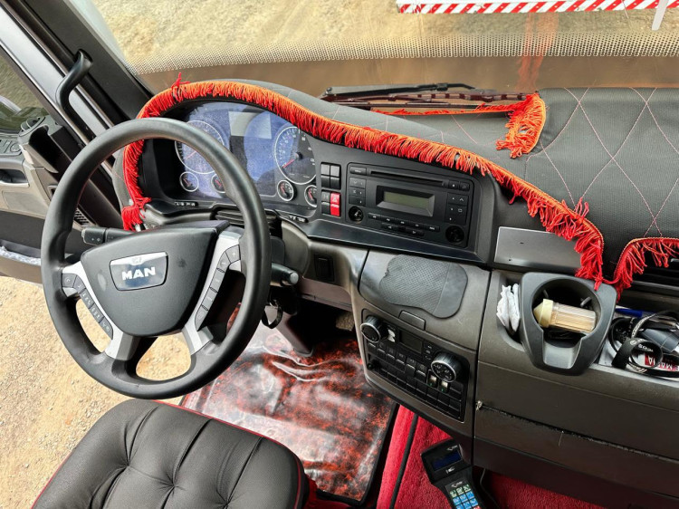 MAN TGX 28.440 6x2 2014
