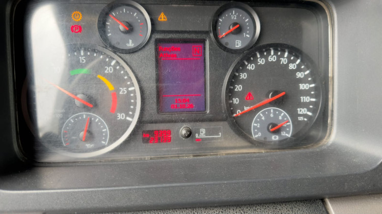 Vw 19-330 4x2 2014