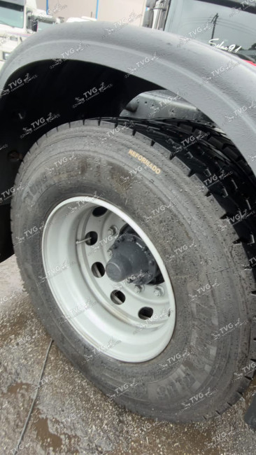 SCANIA 124 T400 4x2 2001/2002