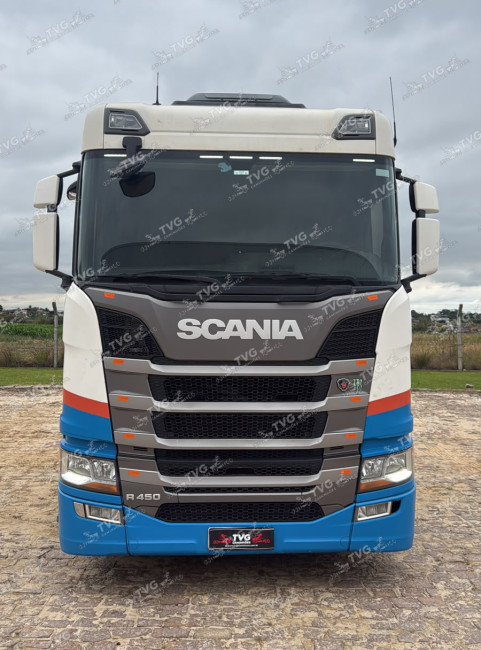SCANIA R450 6x2  2021