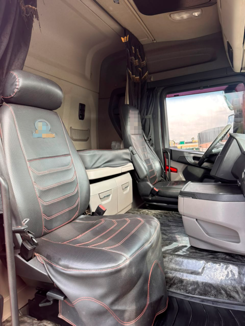 SCANIA R450 6X2 2020