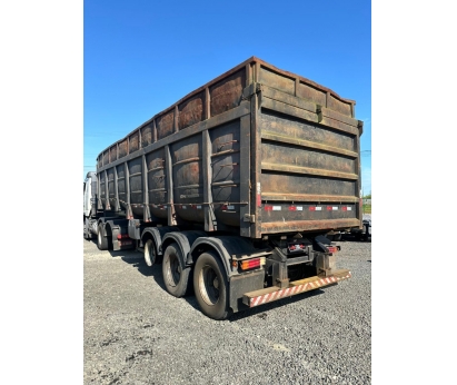 Caçamba Becker LS 2011 45m³