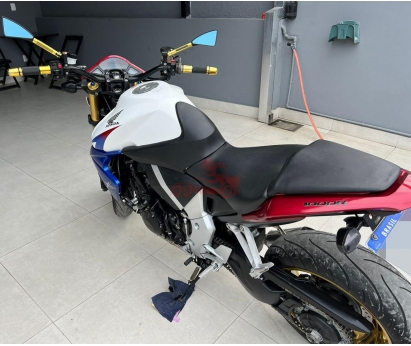 Honda CB 1000R 2015 Capitão América