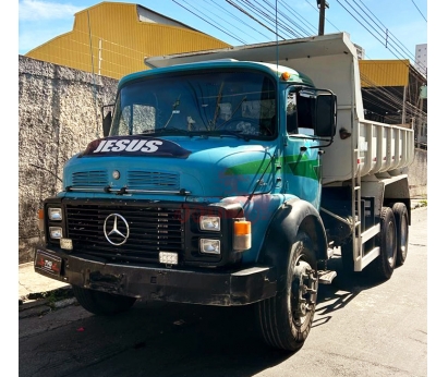 MB 1518 6x2 1988 com caçamba 