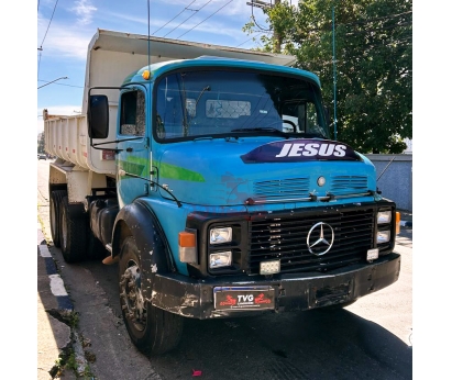 MB 1518 6x2 1988 com caçamba 