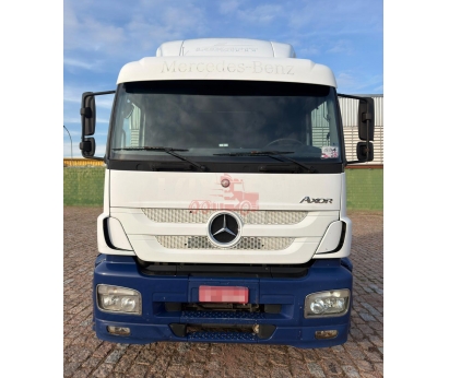 MB 1933 4x2 2017/2018