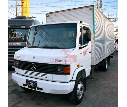 MB 710 4x2 2006 Plus 