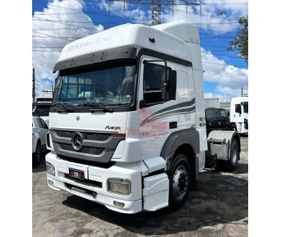 MB Axor 1933 4x2 2012 