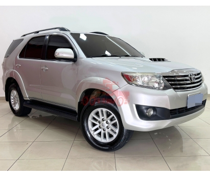 Toyota Hilux SW4 SRV 3.0 TDI 4x4 2013 BLINDADO 