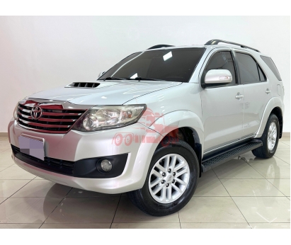 Toyota Hilux SW4 SRV 3.0 TDI 4x4 2013 BLINDADO 