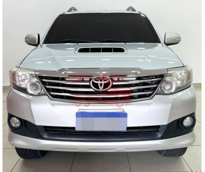 Toyota Hilux SW4 SRV 3.0 TDI 4x4 2013 BLINDADO 