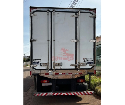 Volvo VM 330 8x2 2021