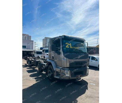 Volvo VM 330 8x2 2021 ISHIFIT 